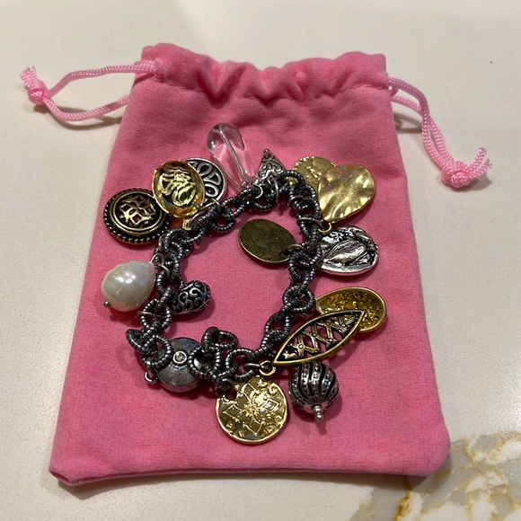 Chico’s Limited Edition Charm Bracelet - Picture 5 of 5